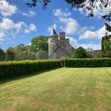 Bed and Breakfast Manoir De La Foulerie Ancteville Exterior foto