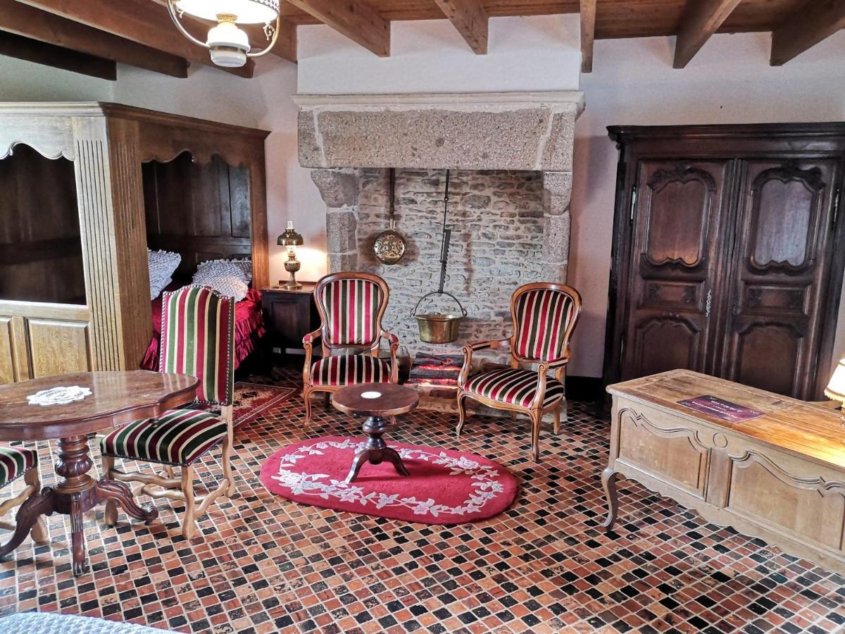 Bed and Breakfast Manoir De La Foulerie Ancteville Exterior foto